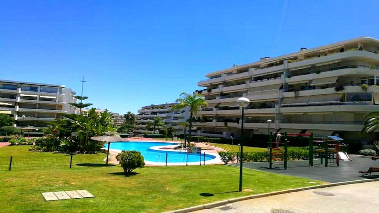 Apartamento En Marbella Junto A Campos De Golf Luaran gambar